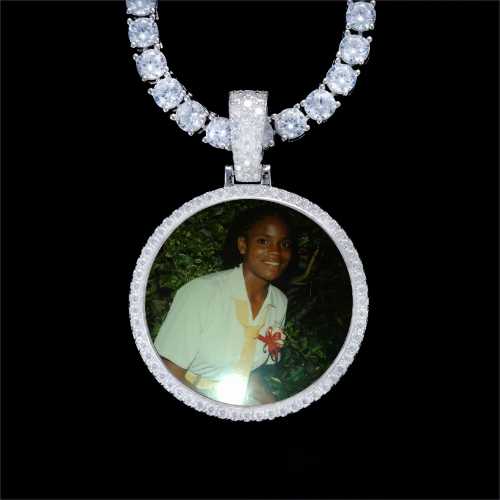 925S & VVS Moissanite 3D Circle Custom Picture Pendant