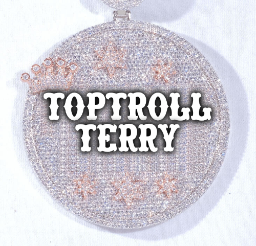 CUSTOM LETTER NECKLACE 3D BIG CROWN DISC