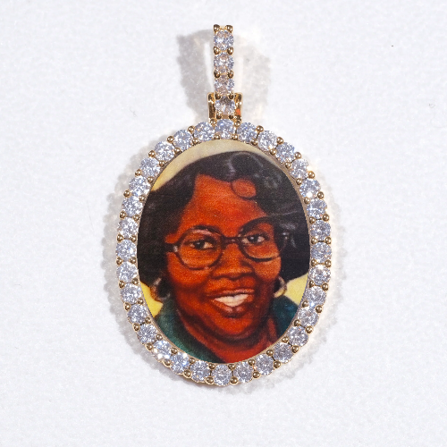 3D Oval Custom Picture Pendant