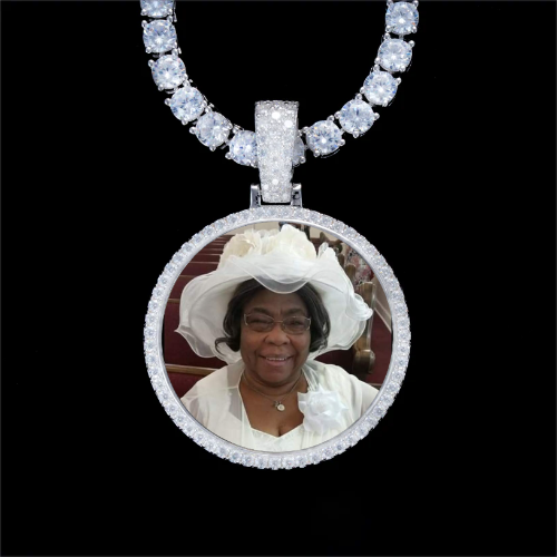 925S & VVS Moissanite 3D Circle Custom Picture Pendant