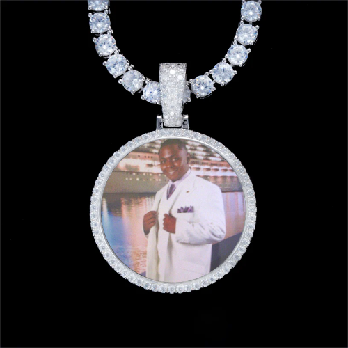 925S & VVS Moissanite 3D Circle Custom Picture Pendant