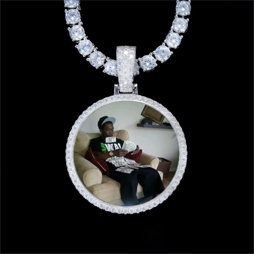 925S & VVS Moissanite 3D Circle Custom Picture Pendant