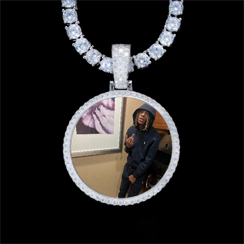 925S & VVS Moissanite 3D Circle Custom Picture Pendant