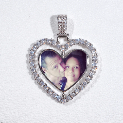 3D Spinning 2-Faced Heart Custom Picture Pendant
