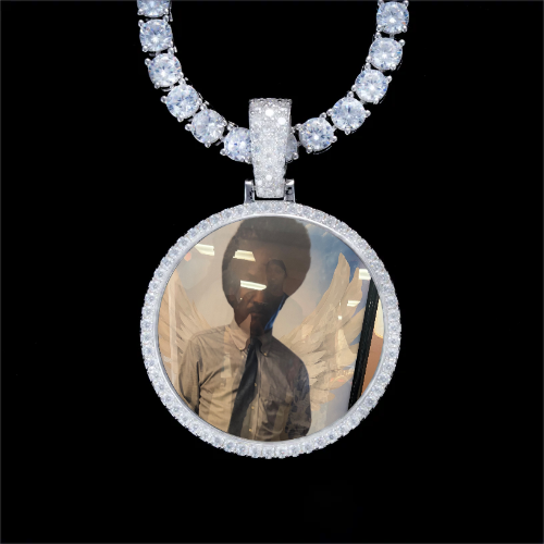 925S & VVS Moissanite 3D Circle Custom Picture Pendant