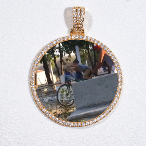 MEDIUM 3D CIRCLE CUSTOM PICTURE PENDANT