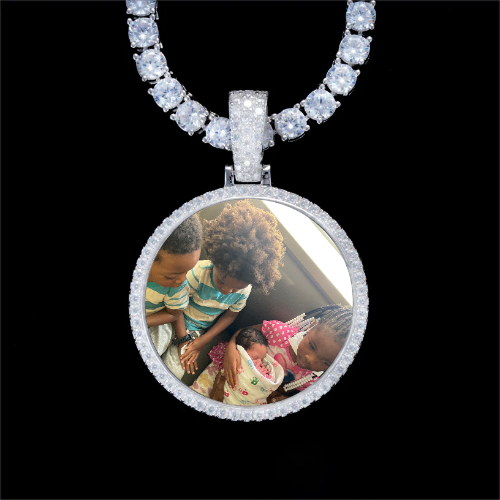 925S & VVS Moissanite 3D Circle Custom Picture Pendant
