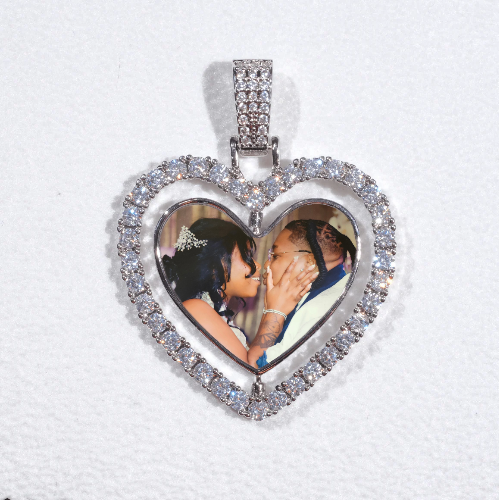 3D Spinning 2-Faced Heart Custom Picture Pendant