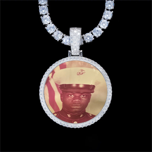 925S & VVS Moissanite 3D Circle Custom Picture Pendant
