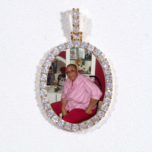 3D Oval Custom Picture Pendant