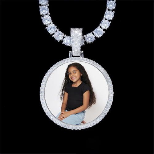 925S & VVS Moissanite 3D Circle Custom Picture Pendant