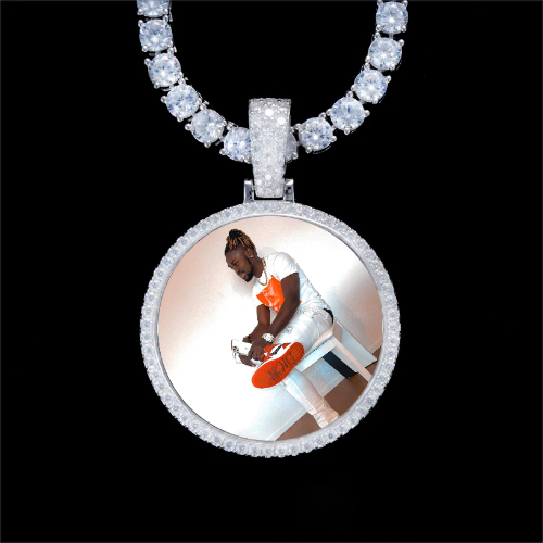 925S & VVS Moissanite 3D Circle Custom Picture Pendant