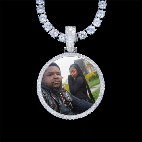 925S & VVS Moissanite 3D Circle Custom Picture Pendant