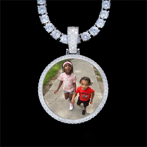 925S & VVS Moissanite 3D Circle Custom Picture Pendant