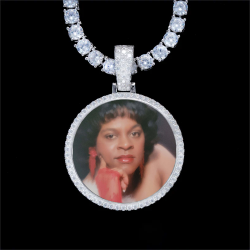 925S & VVS Moissanite 3D Circle Custom Picture Pendant