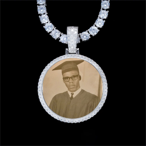925S & VVS Moissanite 3D Circle Custom Picture Pendant