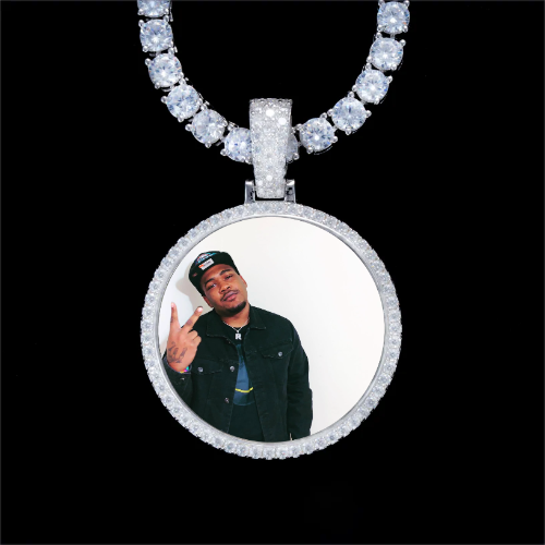 925S & VVS Moissanite 3D Circle Custom Picture Pendant