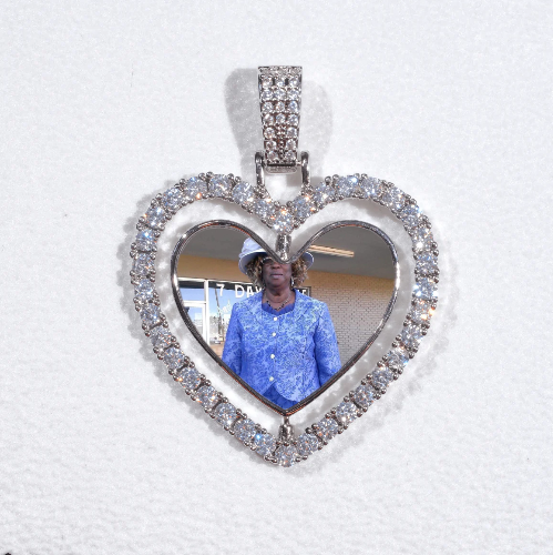 3D Spinning 2-Faced Heart Custom Picture Pendant
