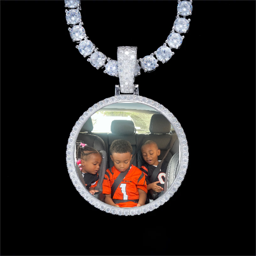 925S & VVS Moissanite 3D Circle Custom Picture Pendant
