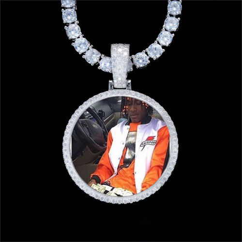 925S & VVS Moissanite 3D Circle Custom Picture Pendant