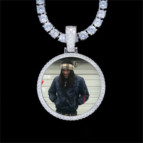 925S & VVS Moissanite 3D Circle Custom Picture Pendant
