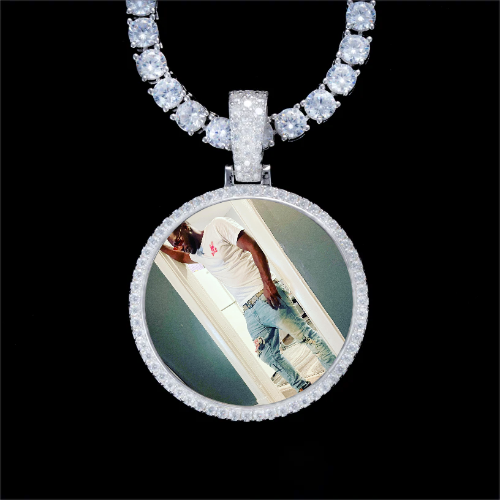 925S & VVS Moissanite 3D Circle Custom Picture Pendant