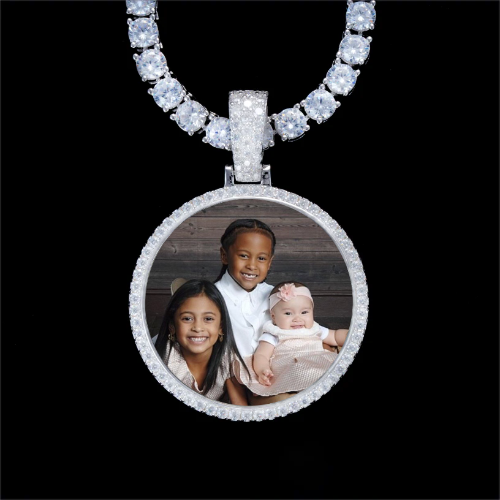925S & VVS Moissanite 3D Circle Custom Picture Pendant
