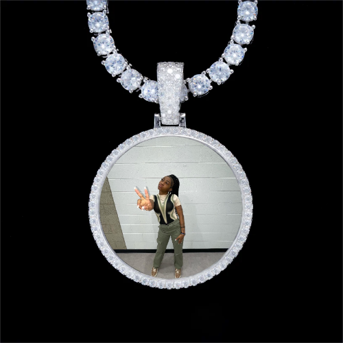 925S & VVS Moissanite 3D Circle Custom Picture Pendant