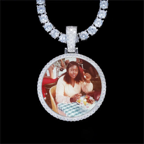 925S & VVS Moissanite 3D Circle Custom Picture Pendant
