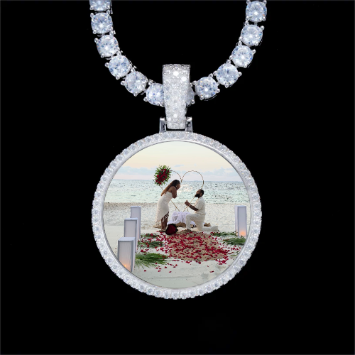 925S & VVS Moissanite 3D Circle Custom Picture Pendant