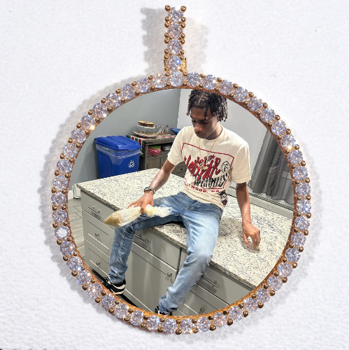 LARGE 3D CIRCLE CUSTOM PICTURE PENDANT