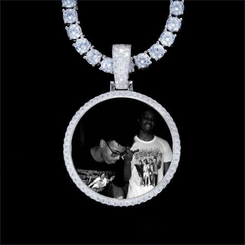 925S & VVS Moissanite 3D Circle Custom Picture Pendant