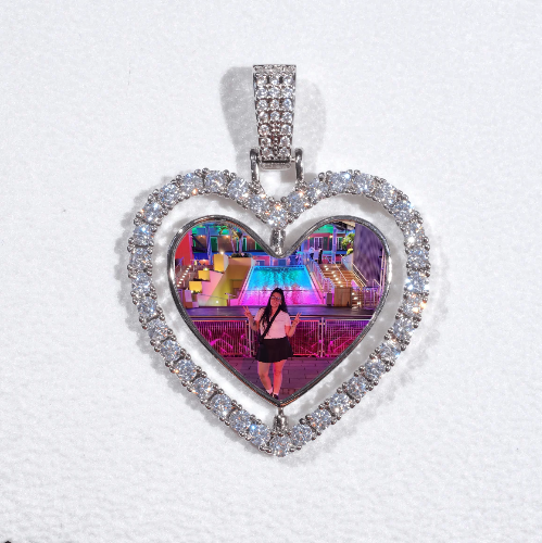 3D Spinning 2-Faced Heart Custom Picture Pendant