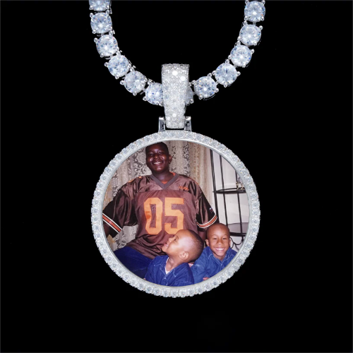 925S & VVS Moissanite 3D Circle Custom Picture Pendant