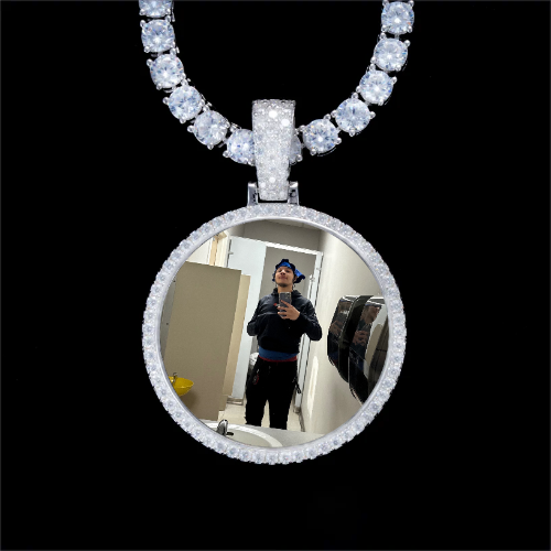925S & VVS Moissanite 3D Circle Custom Picture Pendant