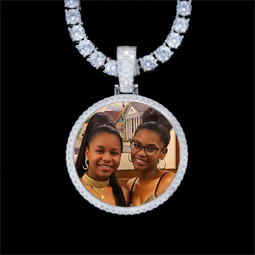 925S & VVS Moissanite 3D Circle Custom Picture Pendant