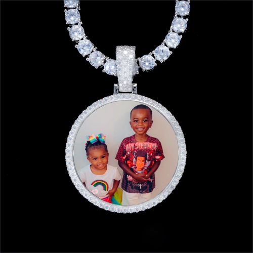 925S & VVS Moissanite 3D Circle Custom Picture Pendant