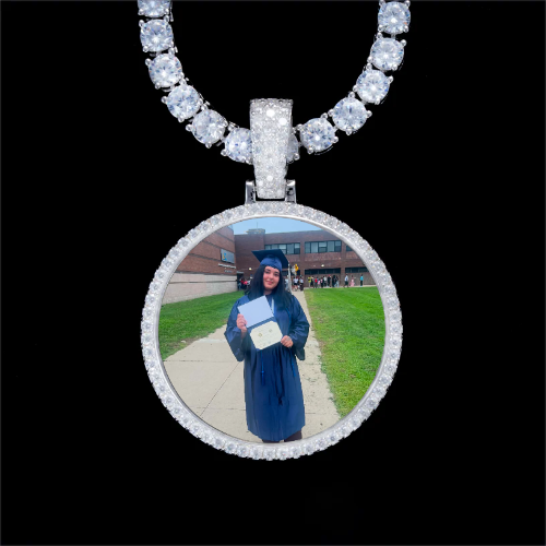 925S & VVS Moissanite 3D Circle Custom Picture Pendant