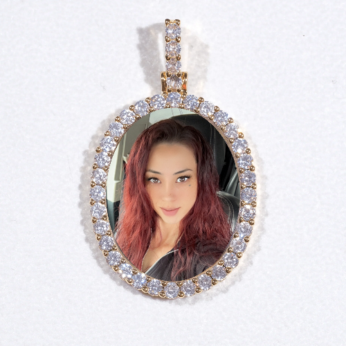 3D Oval Custom Picture Pendant