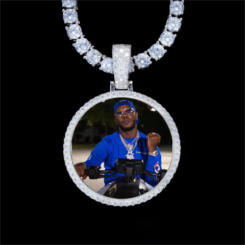 925S & VVS Moissanite 3D Circle Custom Picture Pendant