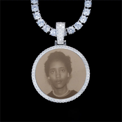 925S & VVS Moissanite 3D Circle Custom Picture Pendant