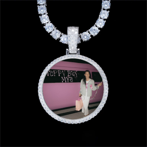 925S & VVS Moissanite 3D Circle Custom Picture Pendant