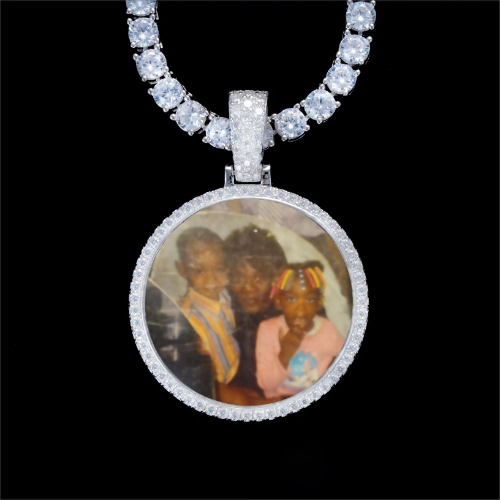 925S & VVS Moissanite 3D Circle Custom Picture Pendant