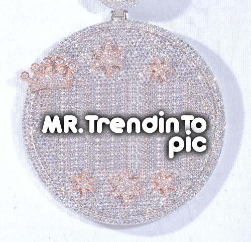 CUSTOM LETTER NECKLACE 3D BIG CROWN DISC