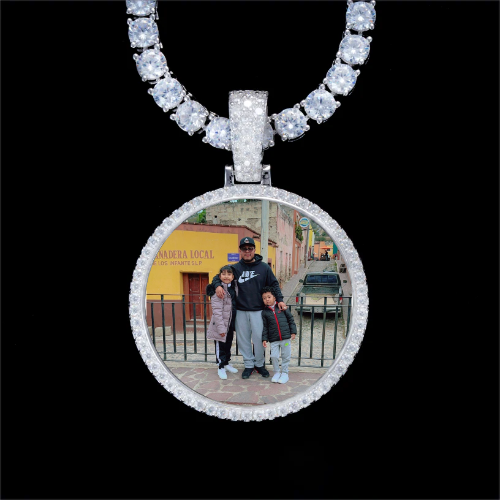 925S & VVS Moissanite 3D Circle Custom Picture Pendant