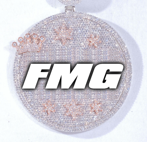 CUSTOM LETTER NECKLACE 3D BIG CROWN DISC