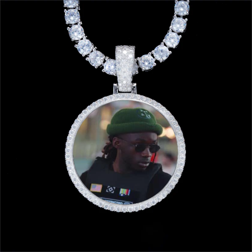 925S & VVS Moissanite 3D Circle Custom Picture Pendant