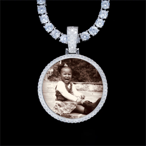 925S & VVS Moissanite 3D Circle Custom Picture Pendant