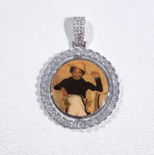 3D Spinning 2-Faced Custom Picture Pendant