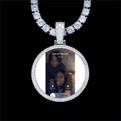 925S & VVS Moissanite 3D Circle Custom Picture Pendant
